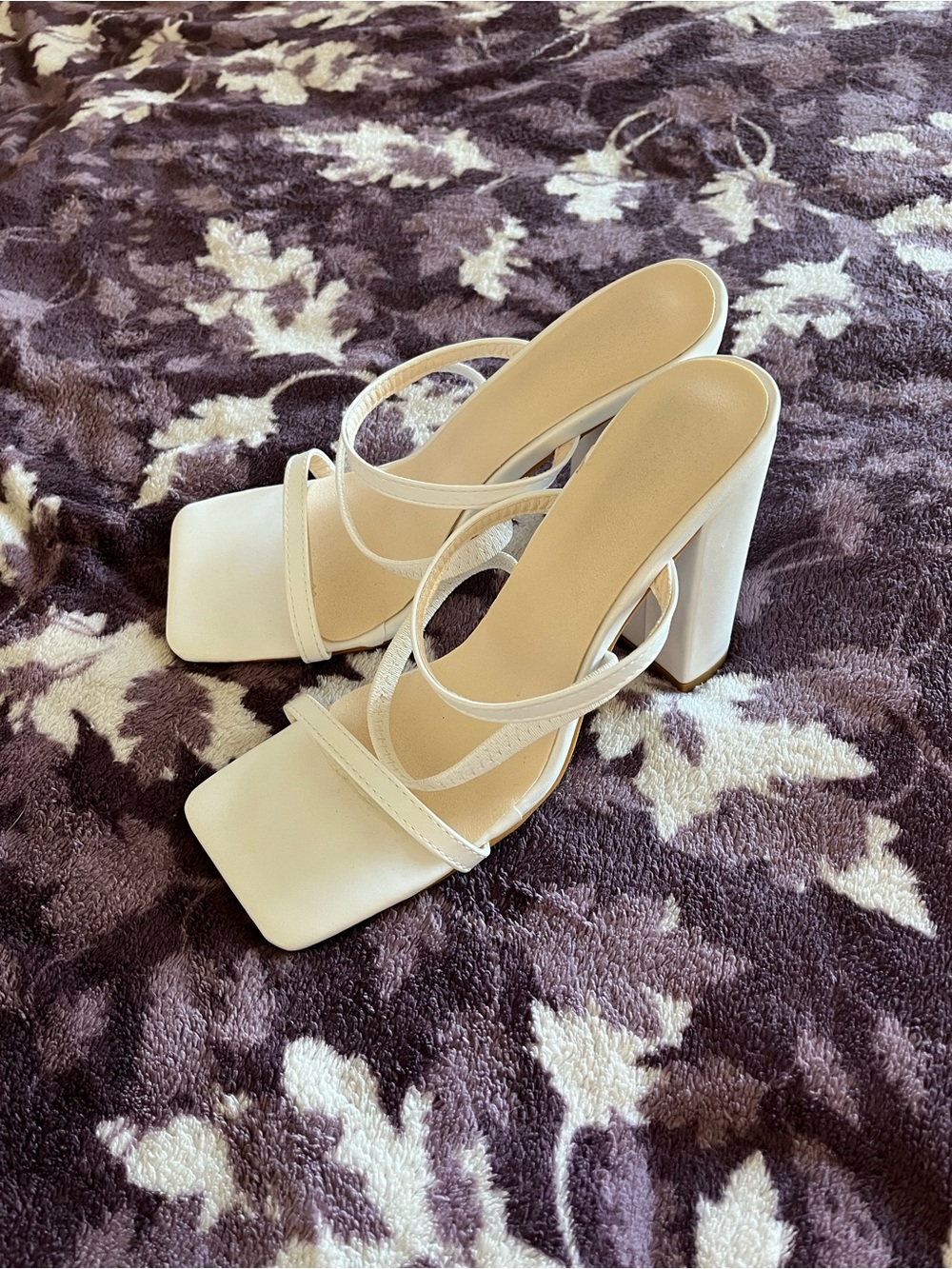 Nordstrom Cream Strappy Square-Toe Block Heel Sandals